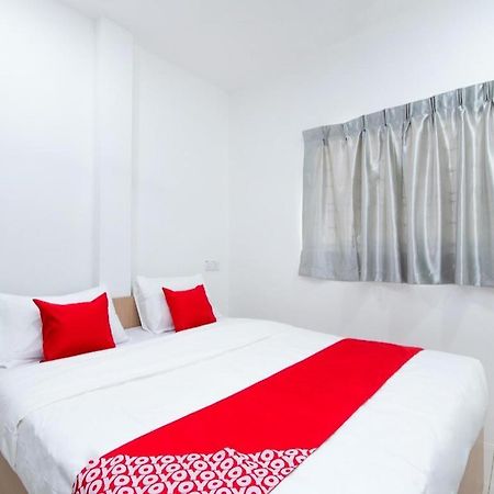 Oyo 44011 Weng Bee Guest House Kota Kinabalu Ngoại thất bức ảnh