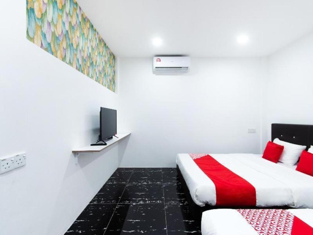 Oyo 44011 Weng Bee Guest House Kota Kinabalu Ngoại thất bức ảnh