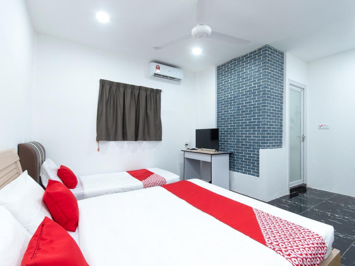 Oyo 44011 Weng Bee Guest House Kota Kinabalu Ngoại thất bức ảnh