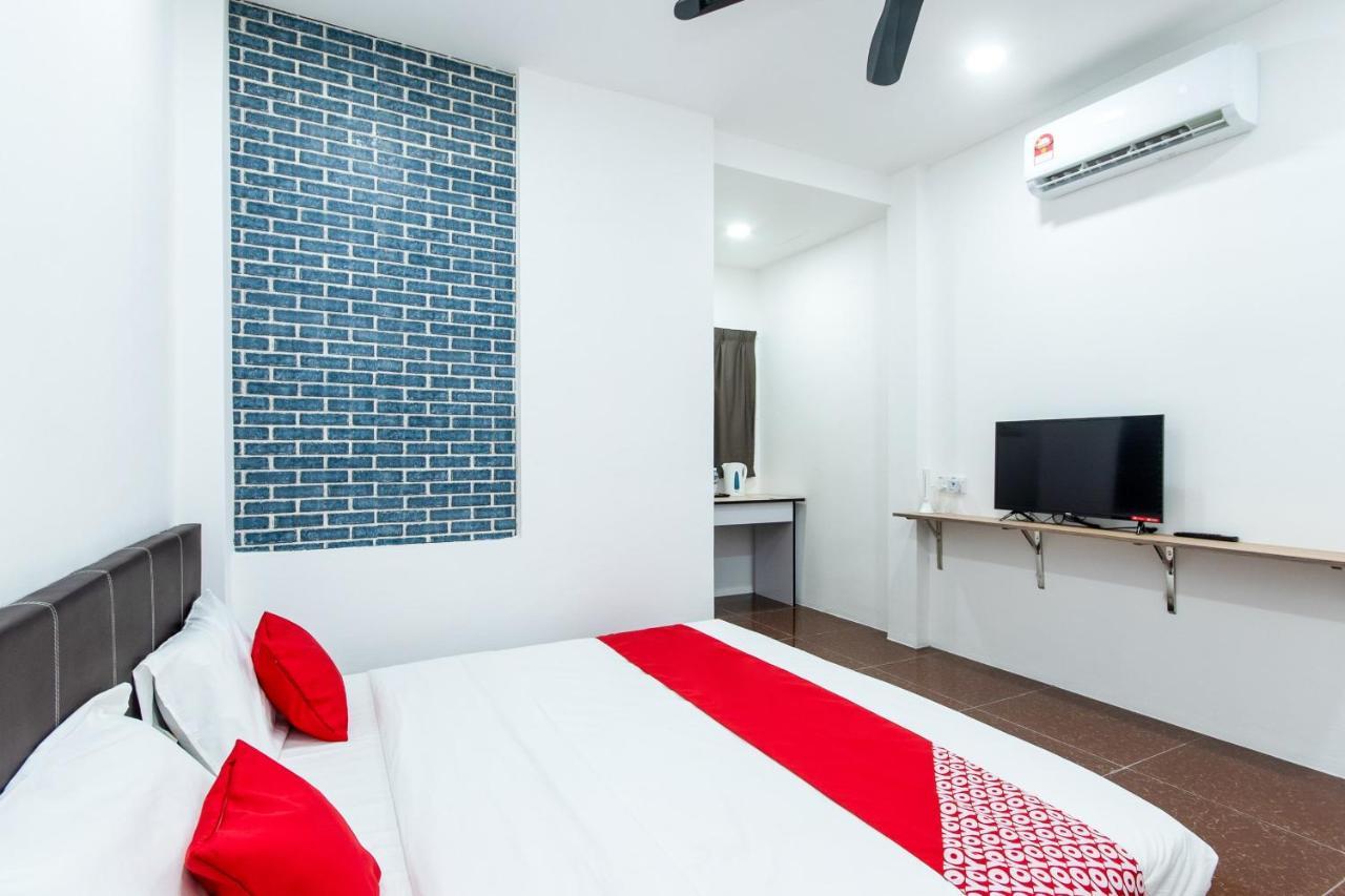 Oyo 44011 Weng Bee Guest House Kota Kinabalu Ngoại thất bức ảnh